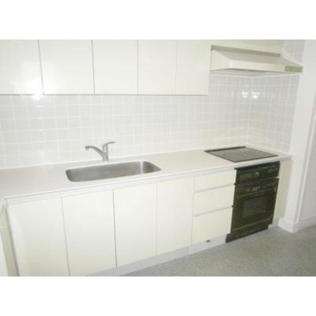 キッチン　※写真は同タイプ住戸です。