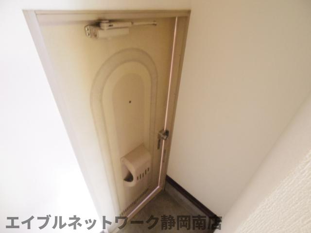 玄関　シンプルで使いやすい玄関です