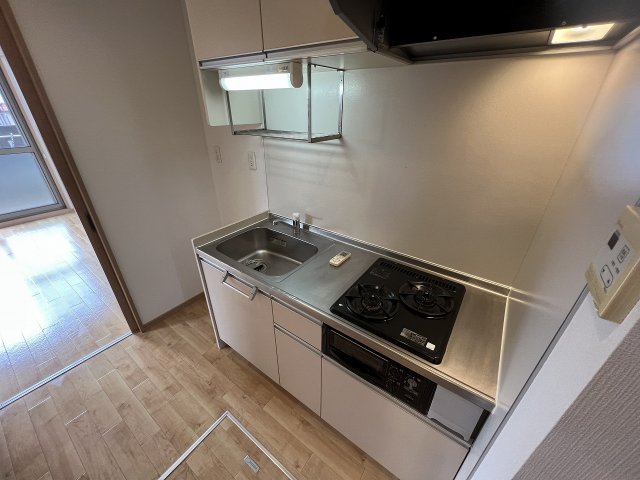 キッチン　壁付けキッチンでスペースを有効活用できます！