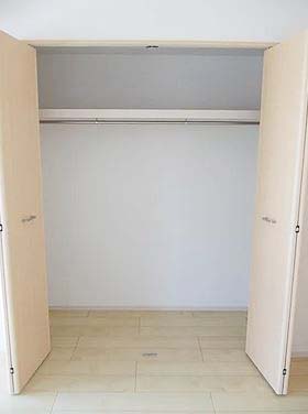 収納　★ハンガーラック付き、上部収納も有り★