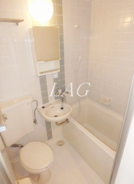 バス・シャワールーム　お風呂です。