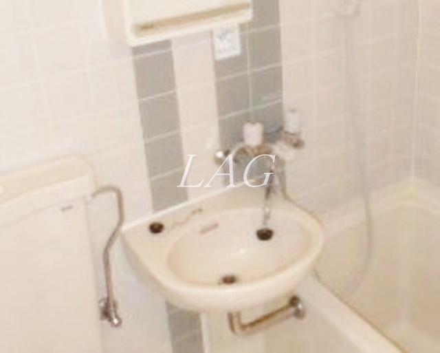 洗面設備　洗面台です。