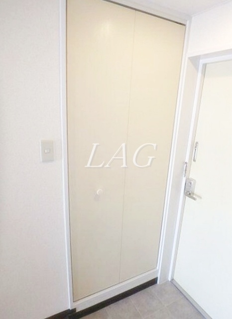 玄関　玄関です。