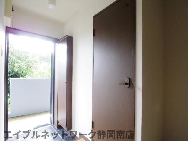 玄関　ゆったりとした玄関です