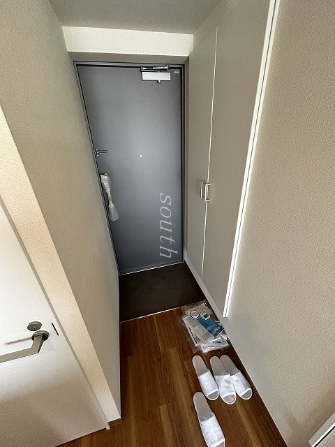 玄関　シューズＢＯＸ付きの玄関