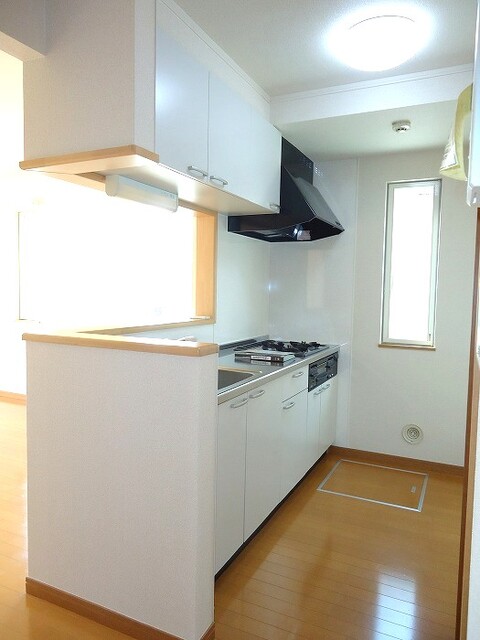 キッチン　キッチンです♪※左右対称の別部屋の写真です。