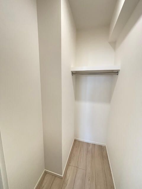 収納　イゾラセレーナ目黒