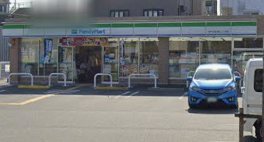 コンビニ　ファミリーマート　神戸住吉宮町二丁目店（コンビニ）まで195m