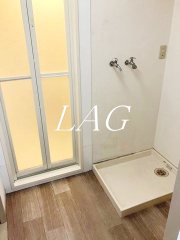 その他設備　洗濯機置場です。