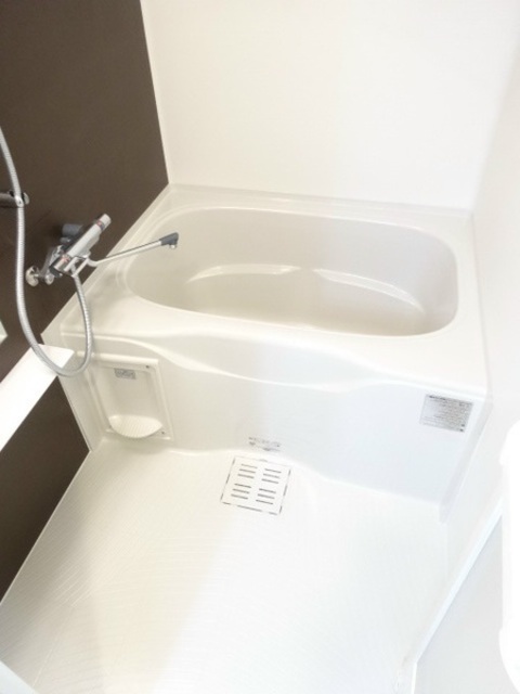 バス・シャワールーム　バスルーム