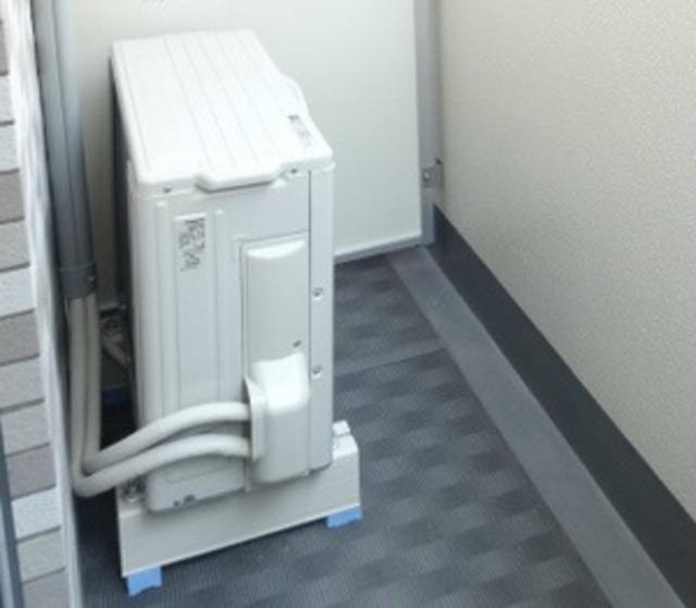 バルコニー　バルコニーあります