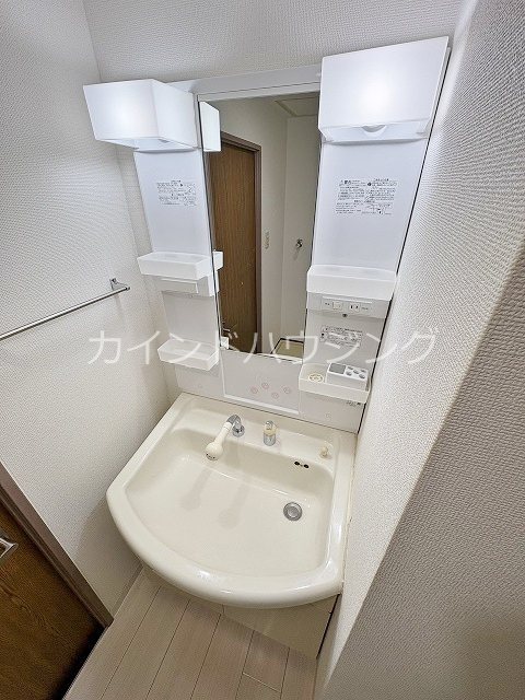 洗面設備　シャンプードレッサー