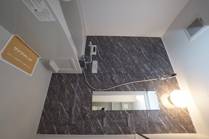 バス・シャワールーム　浴室