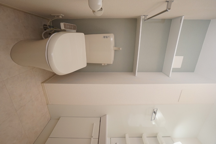 トイレ　温水洗浄暖房便座