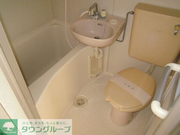 バス・シャワールーム