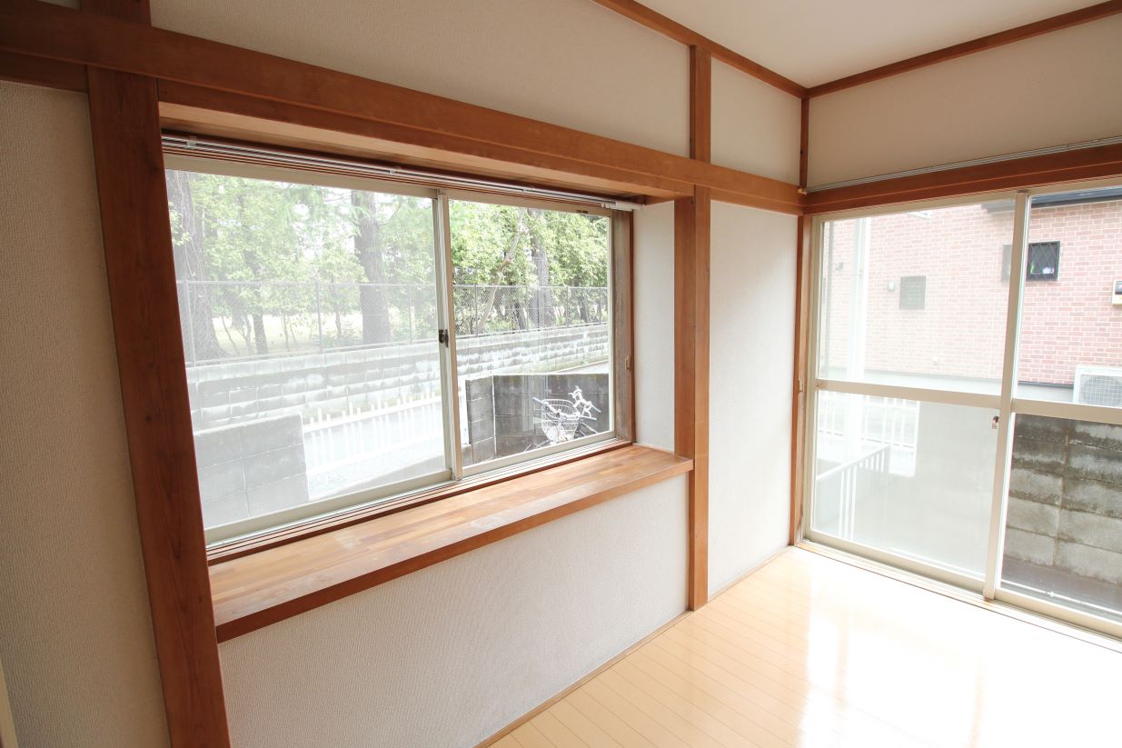 眺望　ゴルフ場隣接して、緑が眺める