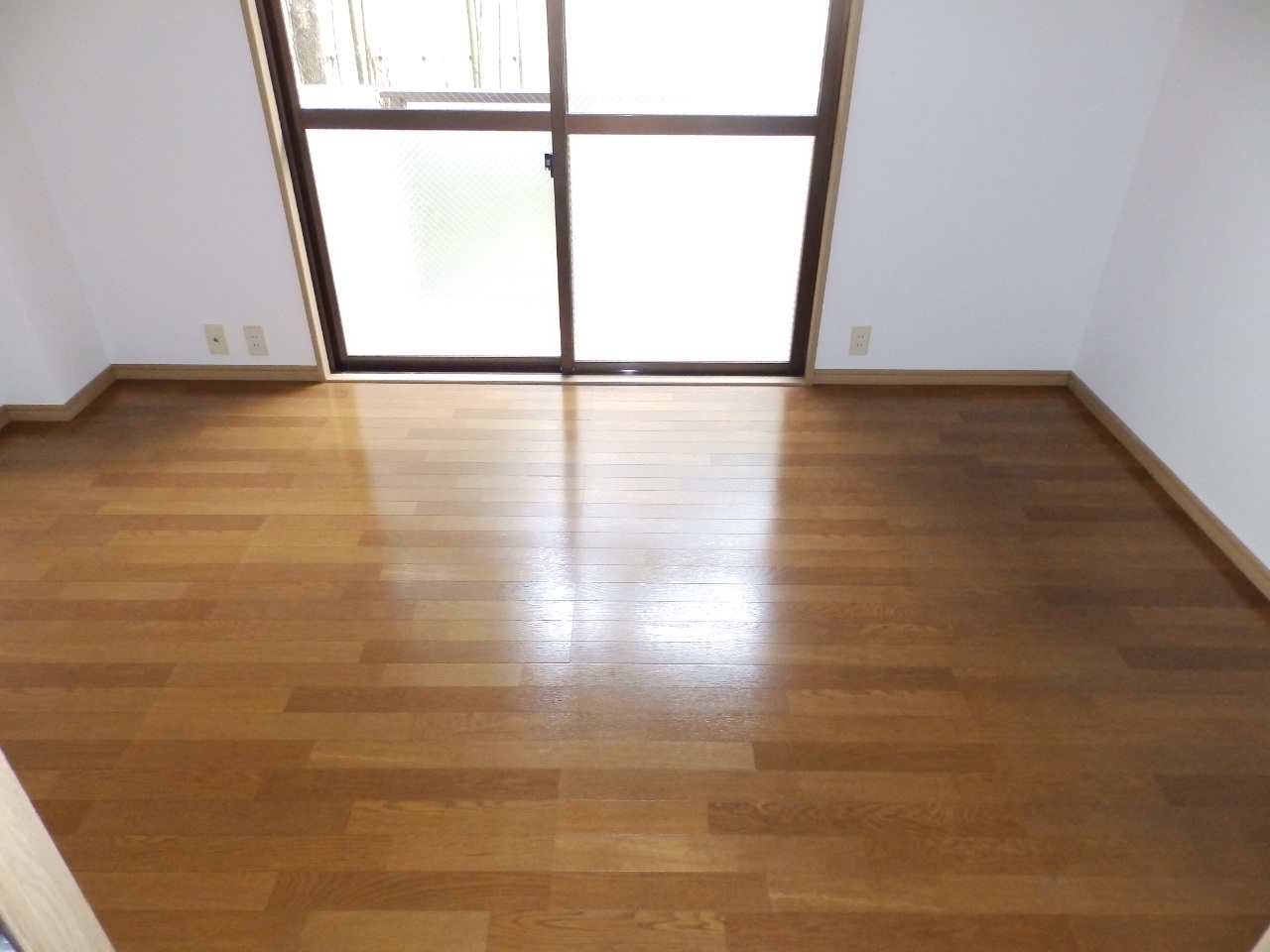 居室・リビング　室内も綺麗ですよ