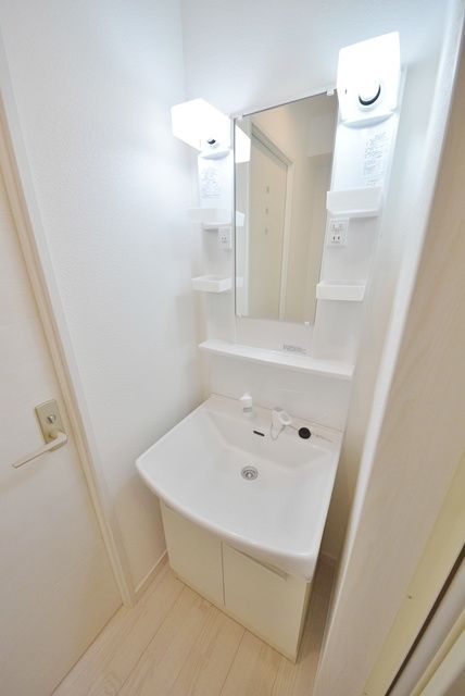 洗面設備　お問合せはタウンハウジングまで！※現地待合わせ相談可能