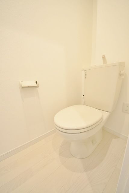 トイレ　お問合せはタウンハウジングまで！※現地待合わせ相談可能