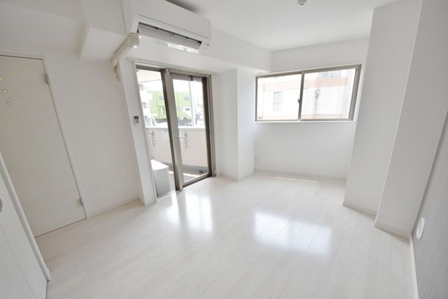 居室・リビング　お問合せはタウンハウジングまで！※現地待合わせ相談可能