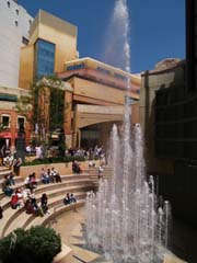 ショッピングセンター　LA CITTADELLA（ショッピングセンター）まで3475m