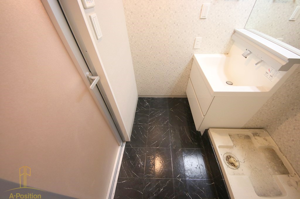 洗面設備　インペリアルスイート南堀江