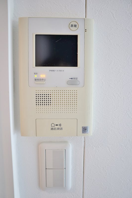 セキュリティ　モニタ付インターホン