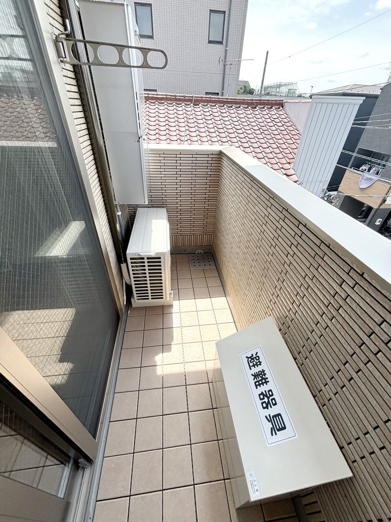 バルコニー　バルコニー