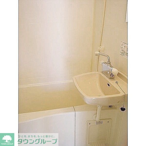 洗面設備　お部屋探しは株式会社　タウンハウジング　までお気軽にお問合…