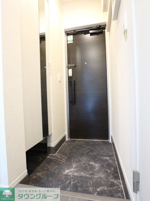 玄関　※同社施工イメージ※