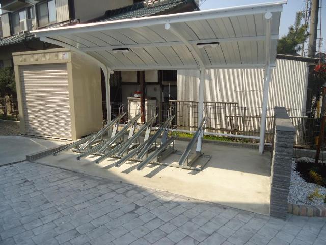 その他共有部分　外観写真（昼）