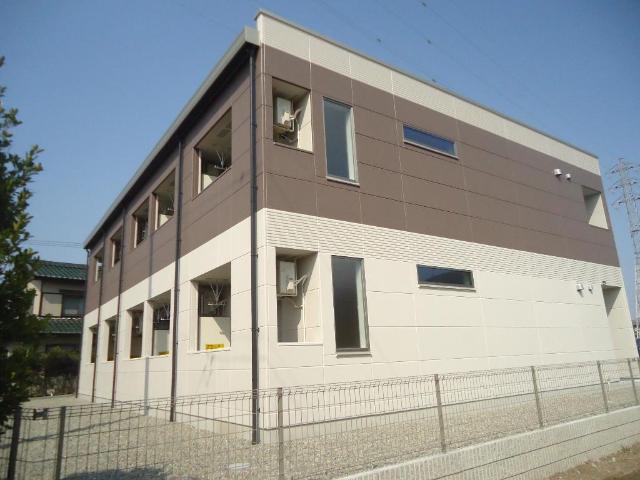 建物外観　外観写真（昼）