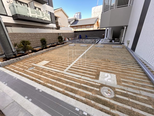 駐車場　シーズンフラッツ梅田NORTH　駐車場