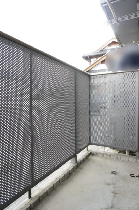 バルコニー　図面と現状に相違がある場合には現状を優先