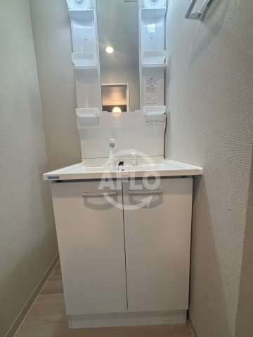 洗面設備　ArtizA西長堀　独立洗面台