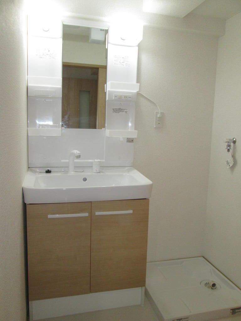 洗面設備　洗面化粧台