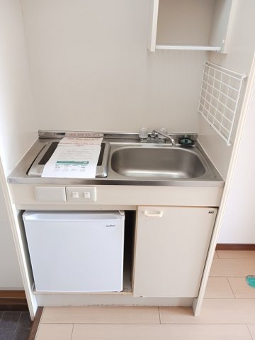 キッチン　コンパクトなキッチンで掃除もラクラク