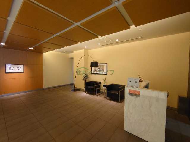 ロビー　メゾンカルム本郷