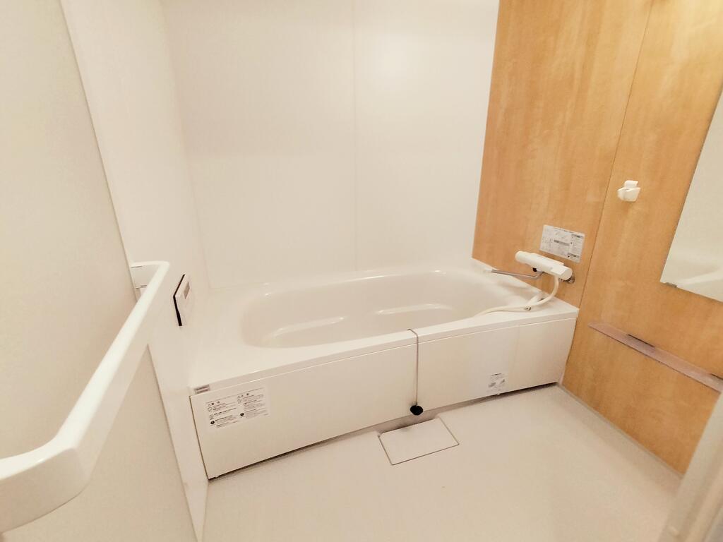 バス・シャワールーム　きれいなお風呂で快適バスタイム♪