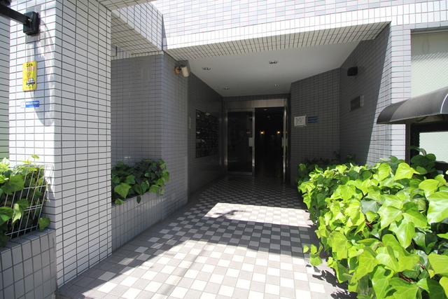 エントランス　エントランス