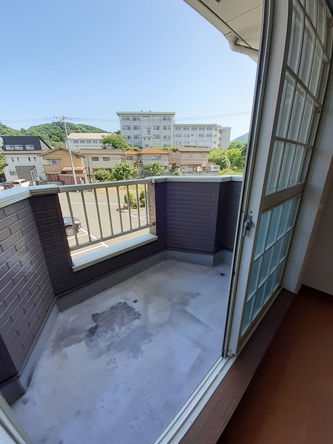 バルコニー　バルコニー