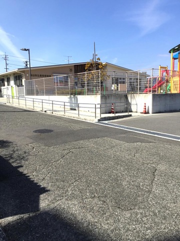 幼稚園・保育園　長和保育所（幼稚園・保育園）まで594m