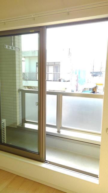 バルコニー　ベランダ