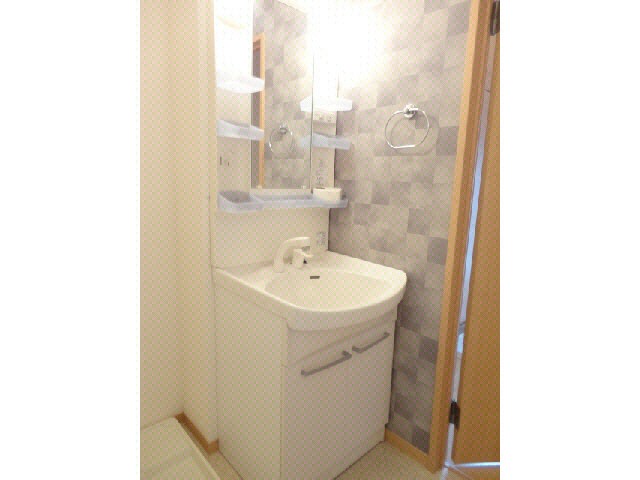 洗面設備　写真は別号室です。