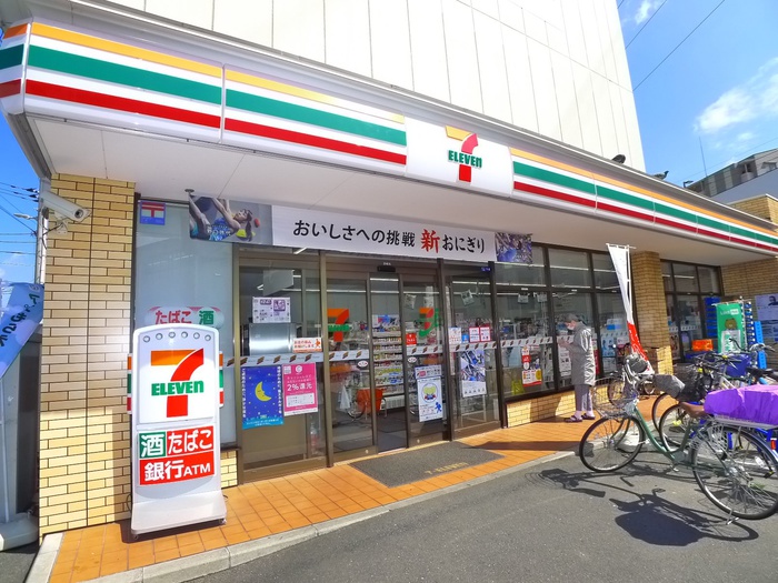 コンビニ　セブンイレブン（コンビニ）まで34m