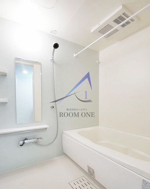 バス・シャワールーム　お風呂です。