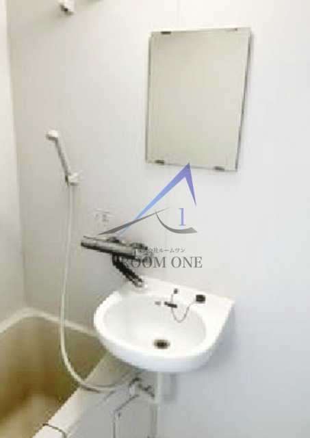 洗面設備　洗面台です。