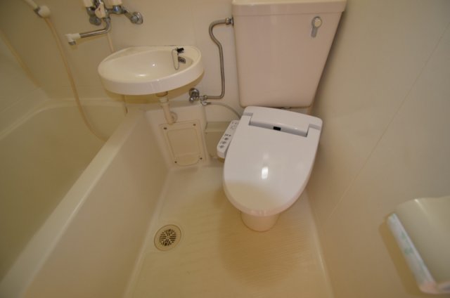 トイレ　トイレ