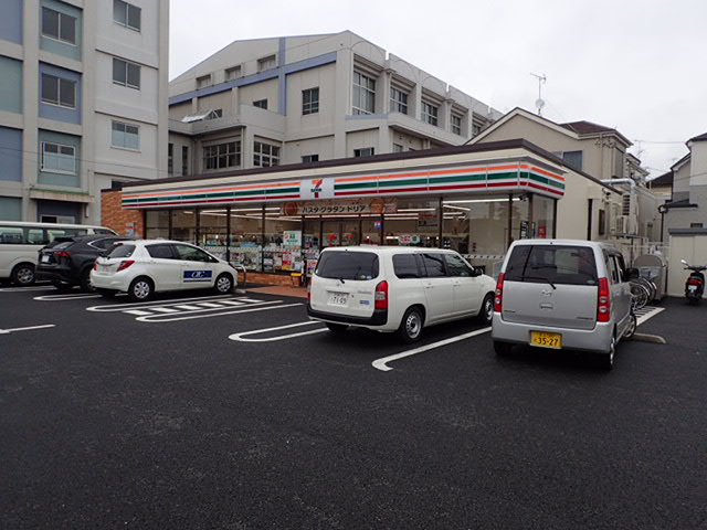 コンビニ　セブンイレブン 東小岩店（コンビニ）まで377m