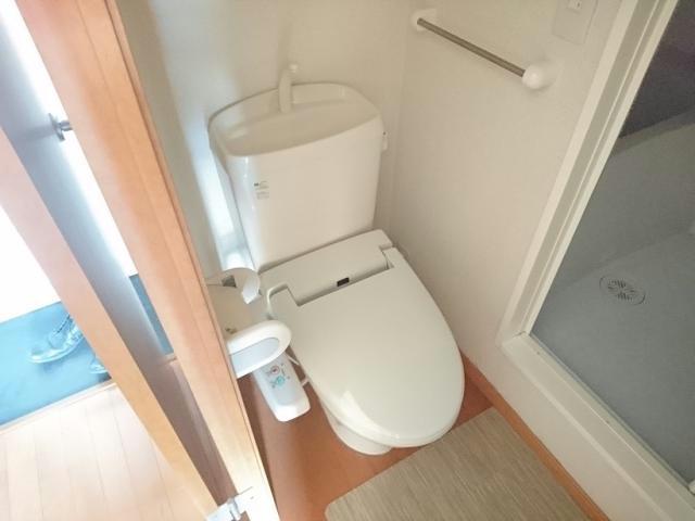 トイレ　※別号室写真
